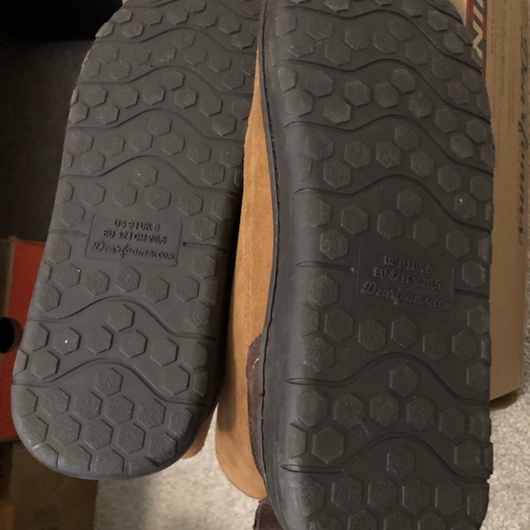 Dearfoams Men's Suede Boot Slipper - Picture 3 of 4